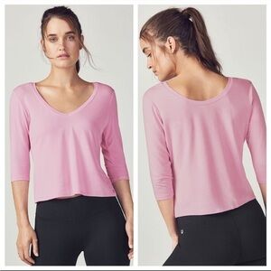 Nwt Fabletics Top Small Samantha Pink V-neck Workout
Size XXS